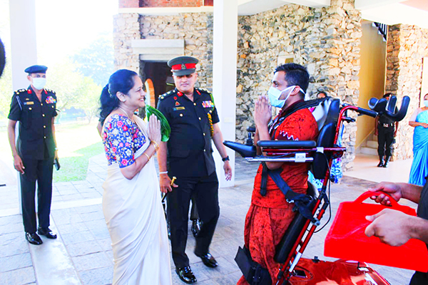 SLAC -SVB Ladies Interact with ‘Mihindu Seth Madura' War Heroes