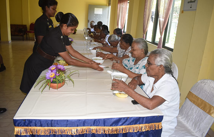 MIC-SVB Ladies Repeat Offer of Alms to Elders' Home at Ambalangoda