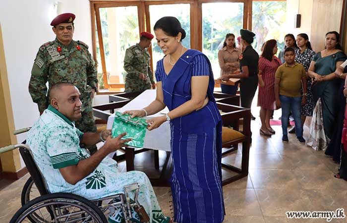 CR-SVB Ladies Take Gifts to War Heroes at ‘Abimansala-3’