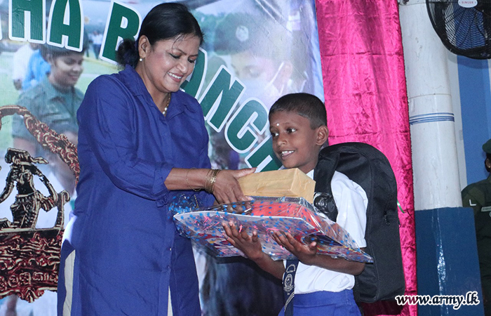 SLAWC-SVB Donation Programme for Deserving Individuals in Jaffna