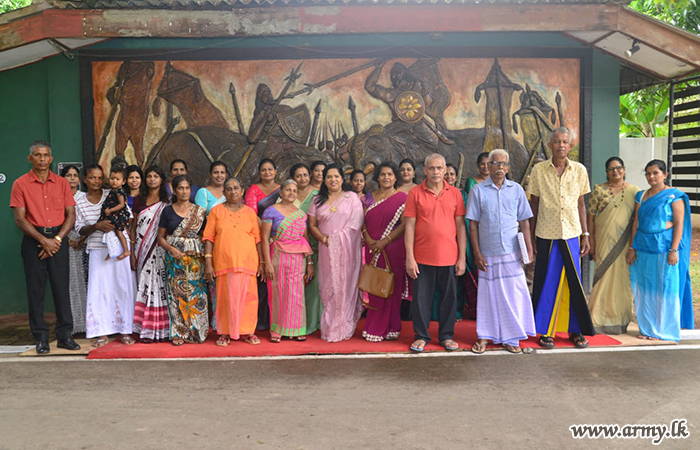 ශ්‍රී ලංකා යුද්ධ හමුදා සේවා බලකා සේවා වනිතා ශාඛාවේ මූලිකත්වයෙන් ලෝක ළමා හා වැඩිහිටි දින වැඩසටහනක්