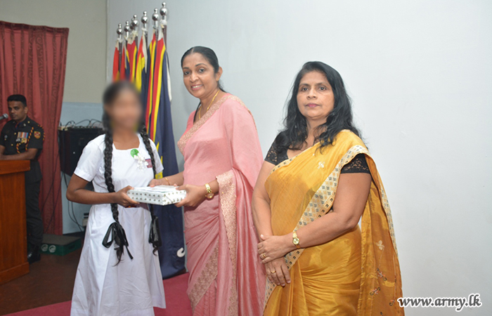 SLEME - SVB Conducts Annual Book Donation Programme