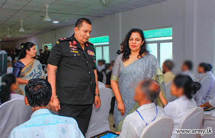 GW - SVB Honours Parents of Fallen War Heroes