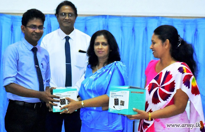 VIR – SVB Donates Medical Equipment to Diyatalawa Base Hospital