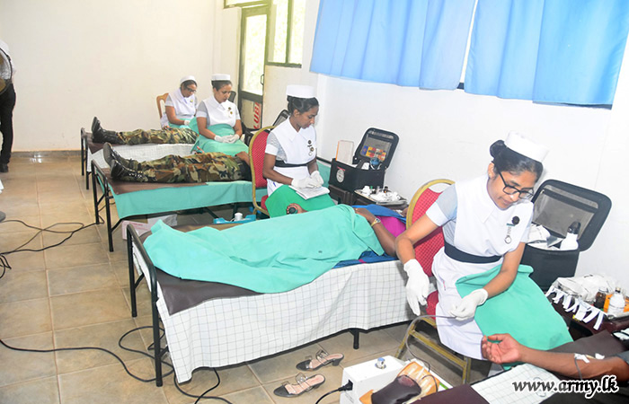 இலங்கை இராணுவ விவசாயம் மற்றும் கால்நடை படையணி சேவை வனிதையரினால் இரத்த தானம்