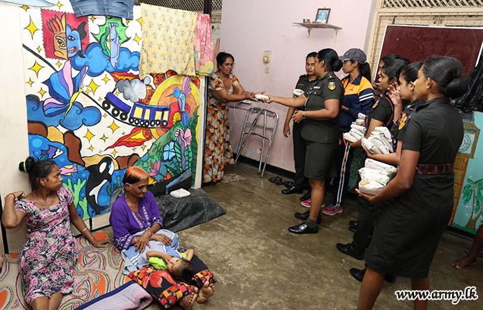 සුළි කුණාටුවෙන් පීඩාවට පත් ජනතාවට සහන සපයයි