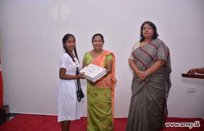 SLEME – SVB Conducts Annual Book Donation Programme