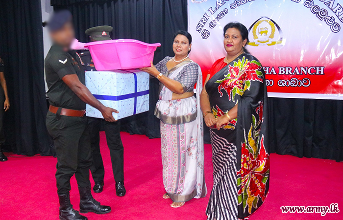 ශ්‍රී ලංකා ජාතික ආරක්‍ෂක බලමුළු සේවා වනිතා ශාඛාවෙන් සමාජ සත්කාරක වැඩසටහනක්