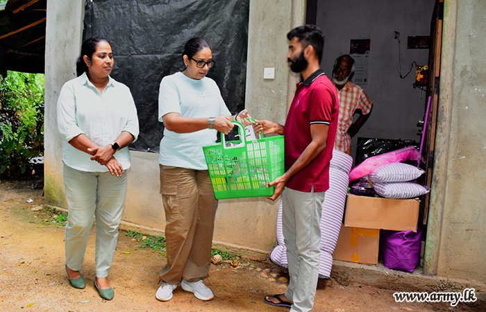 කමාන්ඩෝ රෙජිමේන්තු සේවා වනිතා ශාඛාවෙන් සුභසාධන වැඩසටහනක්