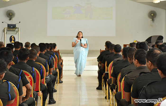 SLSC–SVB Organizes Mental Health Lecture