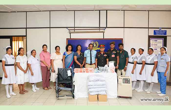 යුද්ධ හමුදා සේවා වනිතා ඒකකයෙන් වෛද්‍ය උපකරණ පරිත්‍යාග කිරීමේ වැඩසටහනක්